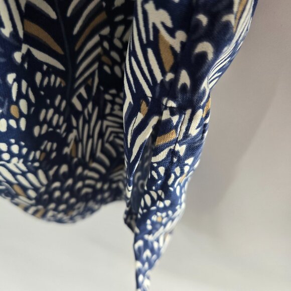 Catherine's Blue White Button Down Long Sleeved Shirt 3x 26/28W - Picture 8 of 10